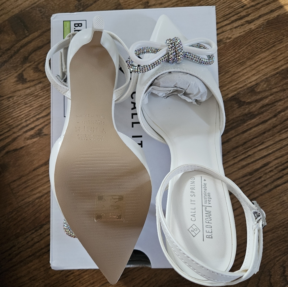 Call It Spring Alyssia White Heel - Picture 7 of 10